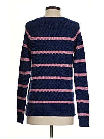 Old Navy Pullover Sweater (view 2)