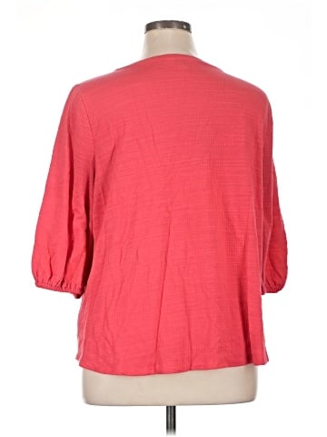 Liz Claiborne 3/4 Sleeve T-Shirt (view 2)