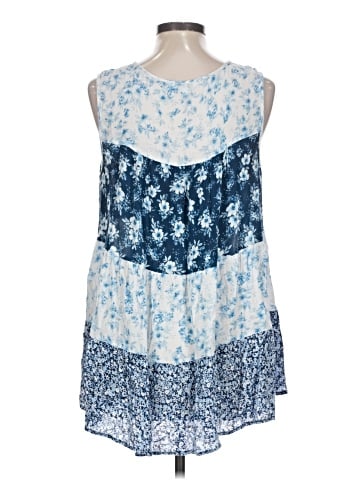 Nostalgia Sleeveless Blouse (view 2)