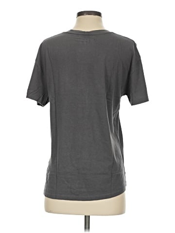 Kiss Short Sleeve T-Shirt (view 2)