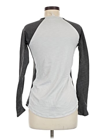 Under Armour 3/4 Sleeve T-Shirt (view 2)
