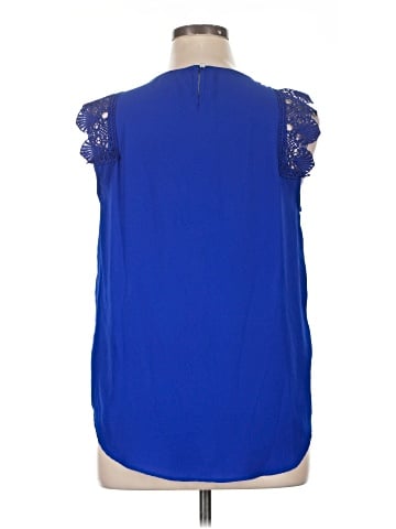 Trende Sleeveless Blouse (view 2)