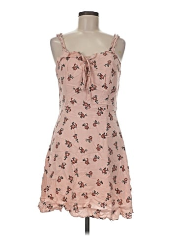 Willow & Clay Casual Dress (view 1)