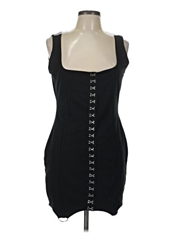 PrettyLittleThing Sleeveless Top (view 1)