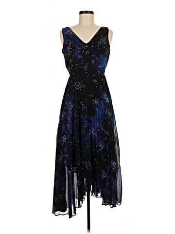 White House Black Market Cocktail Dress (view 1)