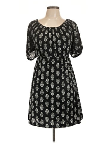 Old Navy Casual Dress (view 1)