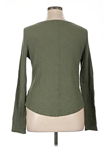Aeropostale Long Sleeve T-Shirt (view 2)