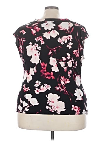 Worthington Short Sleeve Top (view 2)