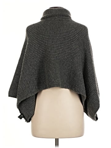 Do Everything in Love Poncho (view 2)