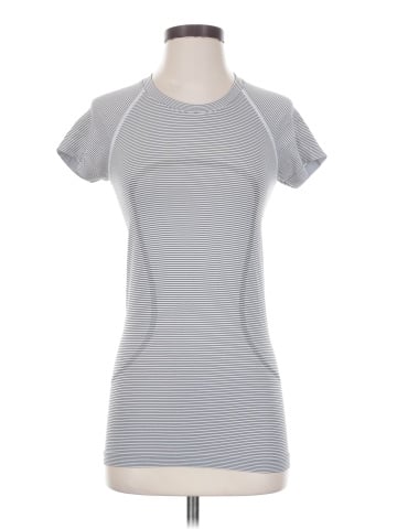 Lululemon Athletica Short Sleeve T-Shirt (view 1)