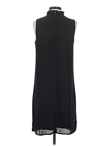 Banana Republic Factory Store Casual Dress (view 2)