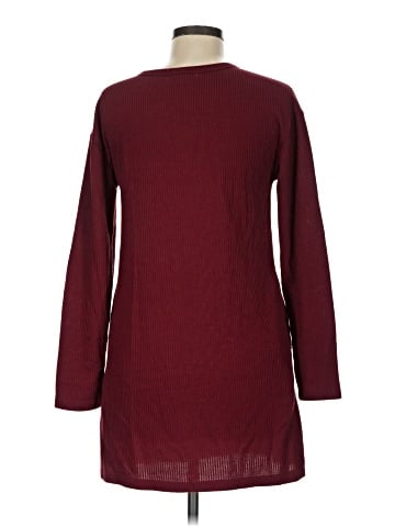Francesca's Pullover Sweater (view 2)