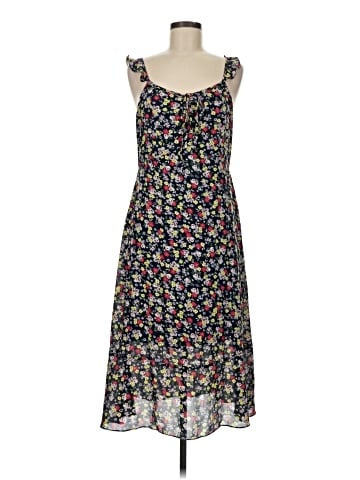 Cupcakes & Cashmere Casual Dress (view 1)