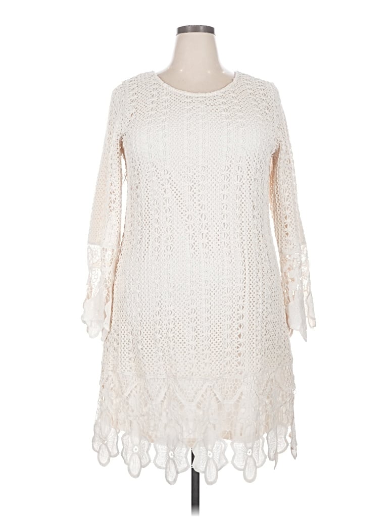 Pre-owned Mikarose Casual Dress In Ivory