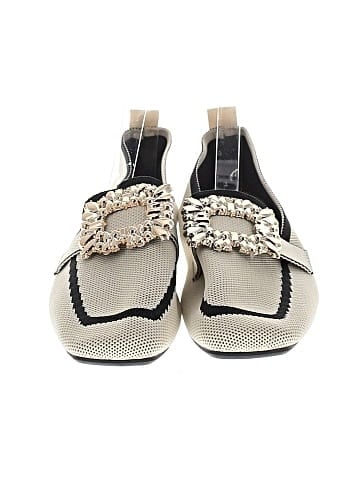 Unbranded Flats (view 2)