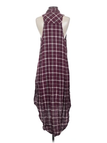 Icing Sleeveless Button-Down Shirt (view 2)