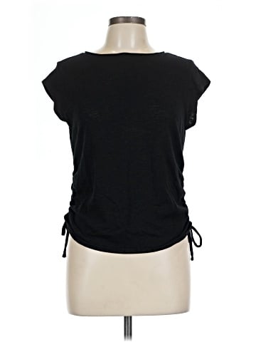 Old Navy Sleeveless T-Shirt (view 1)
