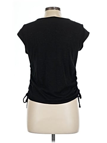 Old Navy Sleeveless T-Shirt (view 2)