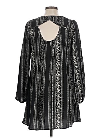 Xhilaration Casual Dress (view 2)