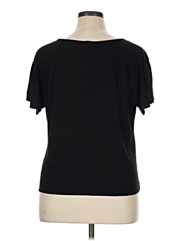 W5 Short Sleeve Top (view 2)