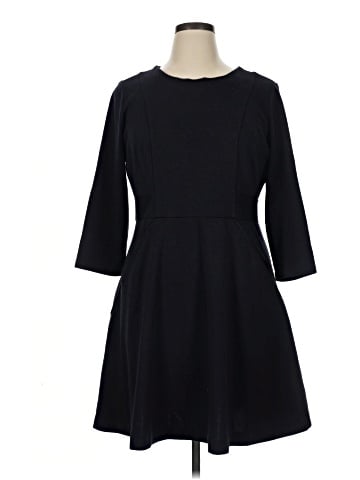 Daisy Fuentes Casual Dress (view 1)