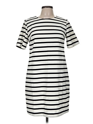 Old Navy Casual Dress (view 1)