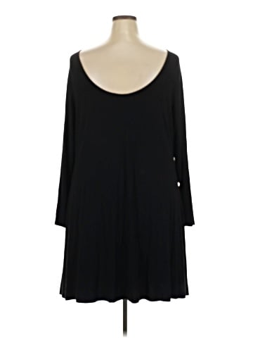 Old Navy Casual Dress (view 2)