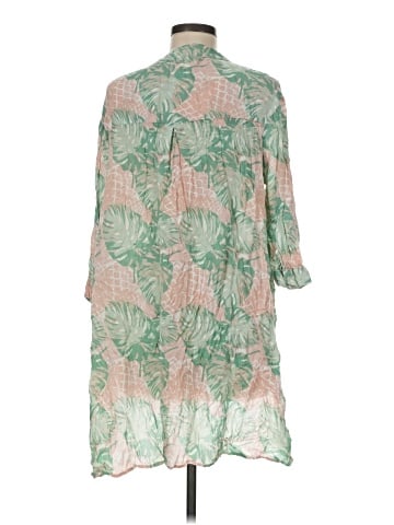 LA Class 3/4 Sleeve Blouse (view 2)