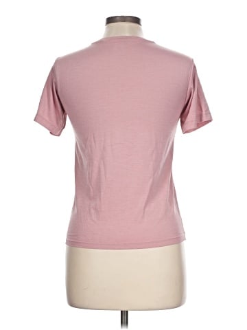 Uniqlo Short Sleeve T-Shirt (view 2)