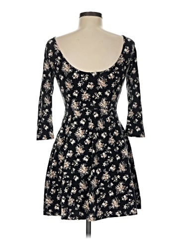 Forever 21 Casual Dress (view 2)