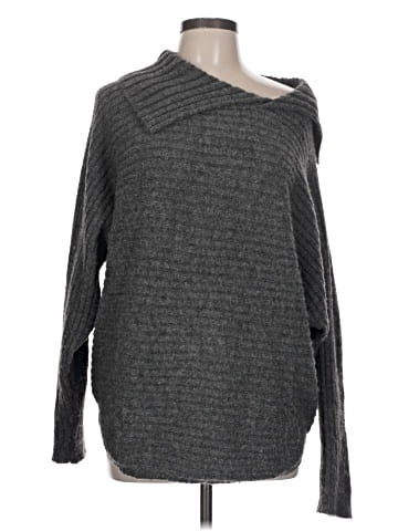 Max Studio Pullover Sweater (view 1)
