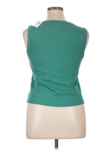 Old Navy Sleeveless T-Shirt (view 2)