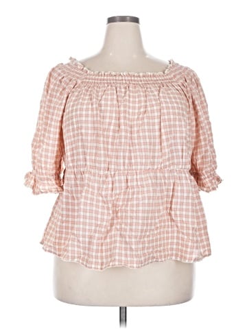 Old Navy 3/4 Sleeve T-Shirt (view 1)