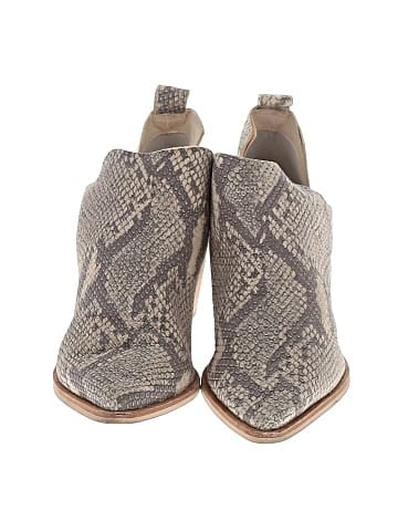 Dolce Vita Ankle Boots (view 2)