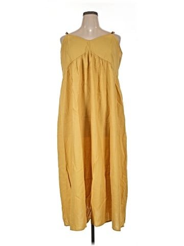 Old Navy Casual Dress (view 1)