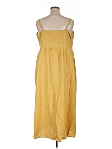 Old Navy Casual Dress (view 2)
