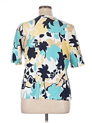 Chico's Short Sleeve T-Shirt (view 2)