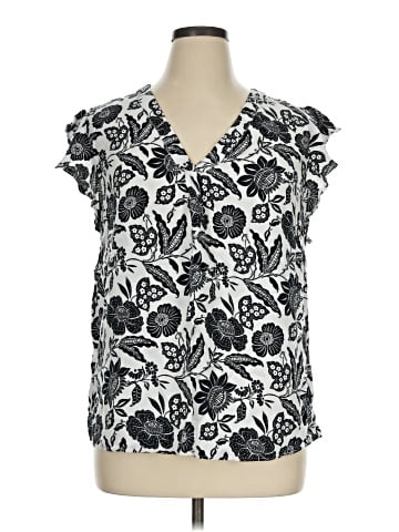 Jones & Co Sleeveless T-Shirt (view 1)