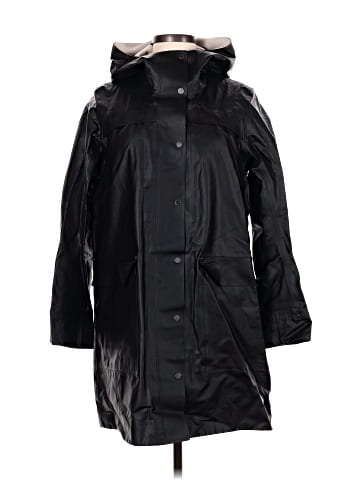Lululemon Athletica Raincoat (view 1)