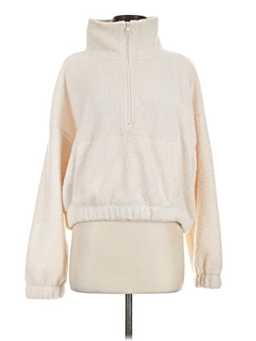 American Eagle Outfitters Pullover Sweater (view 1)