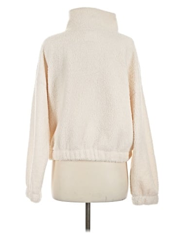 American Eagle Outfitters Pullover Sweater (view 2)