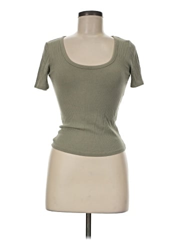 Forever 21 Short Sleeve T-Shirt (view 1)