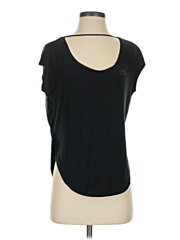 Nike Sleeveless T-Shirt (view 1)