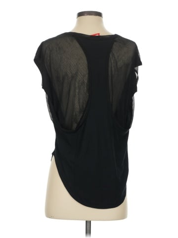 Nike Sleeveless T-Shirt (view 2)