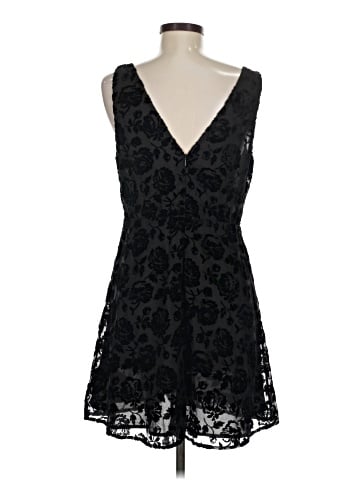 Gap Cocktail Dress (view 2)