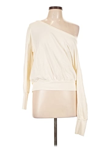 Cuyana Sweatshirt (view 1)