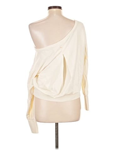 Cuyana Sweatshirt (view 2)