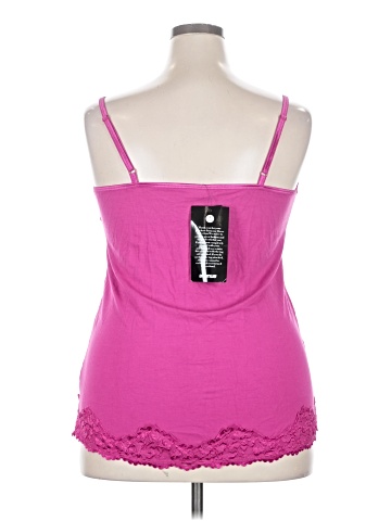 Avenue Sleeveless Top (view 2)