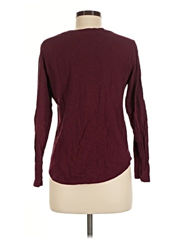 Old Navy Long Sleeve T-Shirt (view 2)