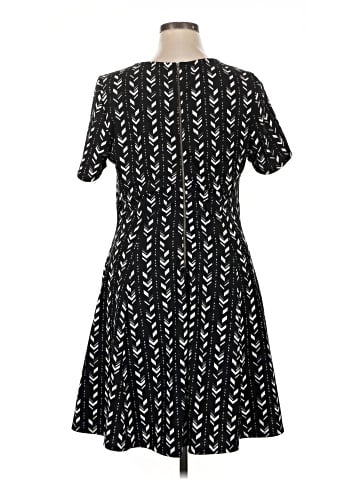 Forever 21 Plus Casual Dress (view 2)